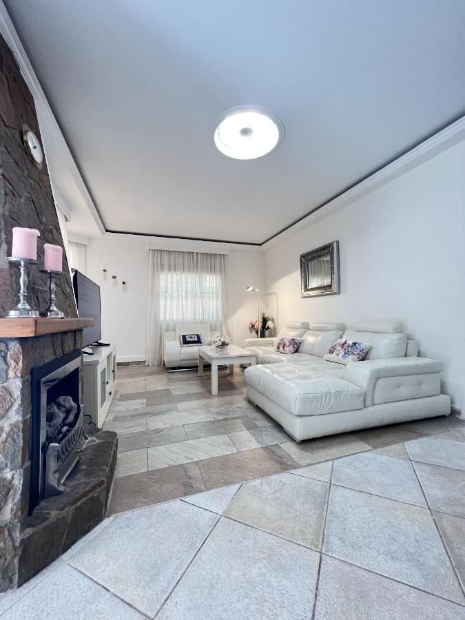 Espectacular Bajo Lirio Apartment Calp Exterior foto